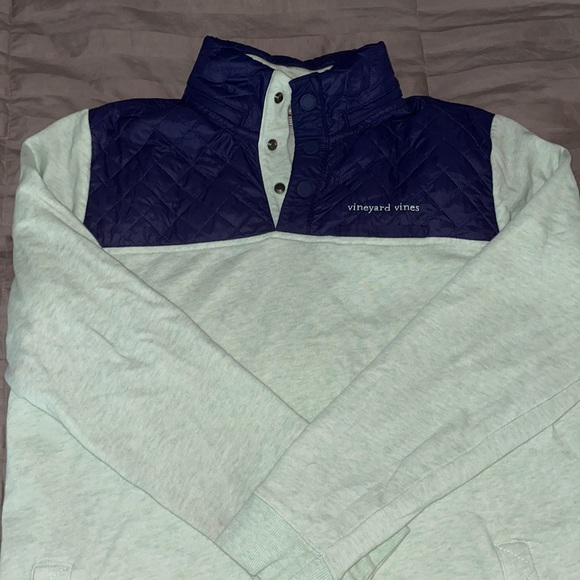 Vineyard vines Sweatshirt - Picture 2 of 7